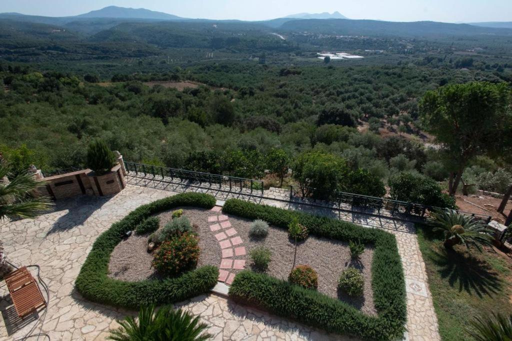 Tragana Villa エクステリア 写真