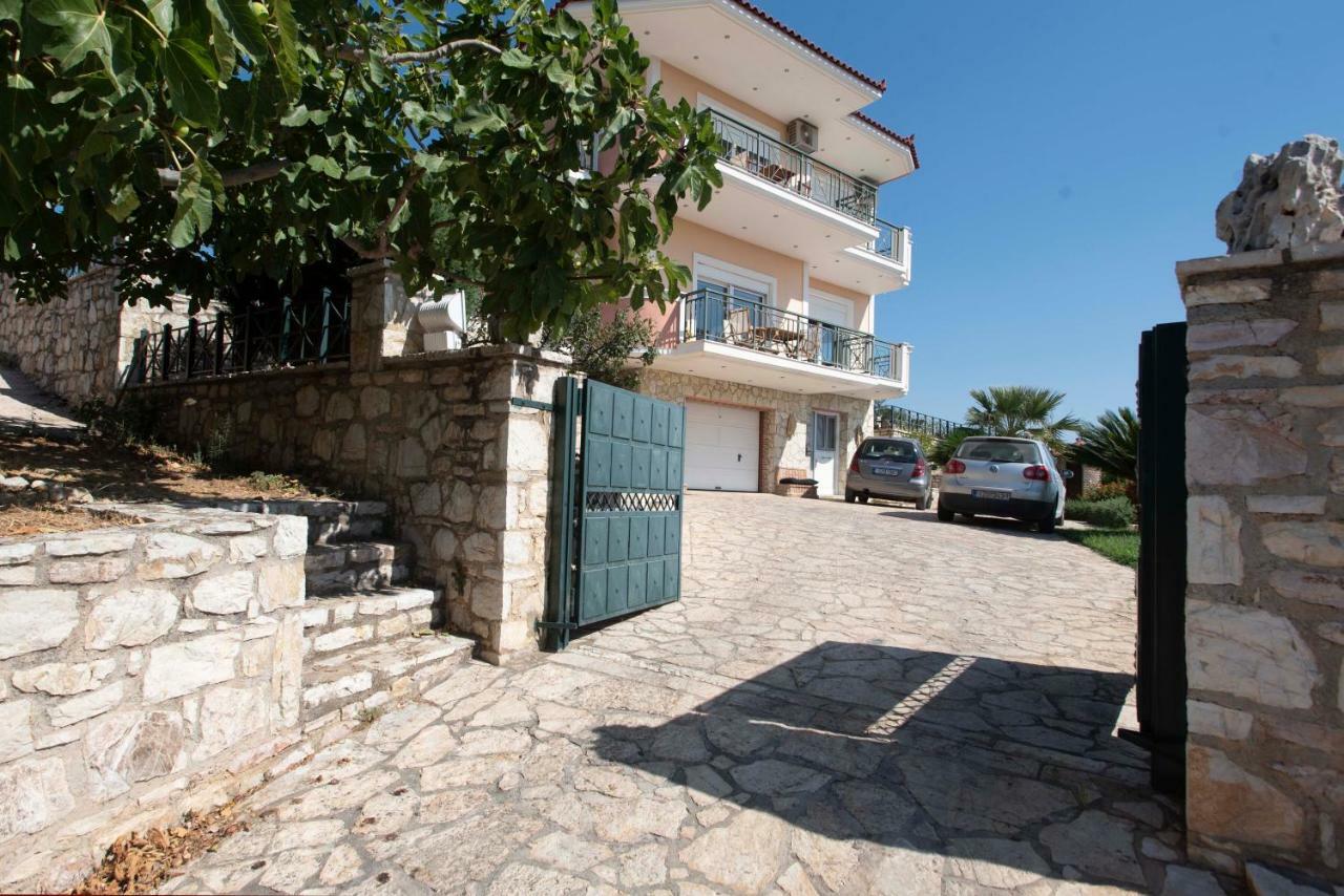 Tragana Villa エクステリア 写真
